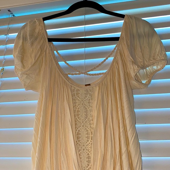 NEVER WORN FREE PEOPLE TEE - Picture 2 of 4